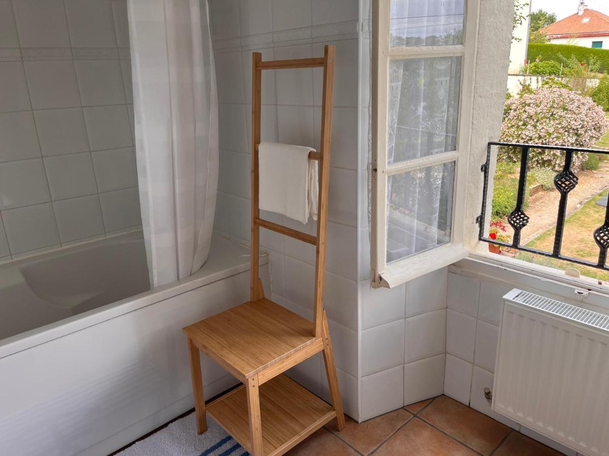 La Maison Du Passeur Availles-Limouzine المظهر الخارجي الصورة